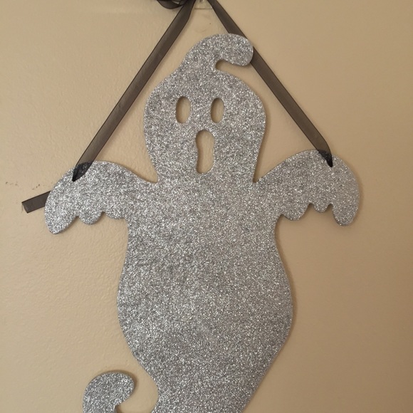 🐬 CLEARANCE ITEM: 13” Glittery Ghost Hanging Halloween Decoration - Picture 6 of 16